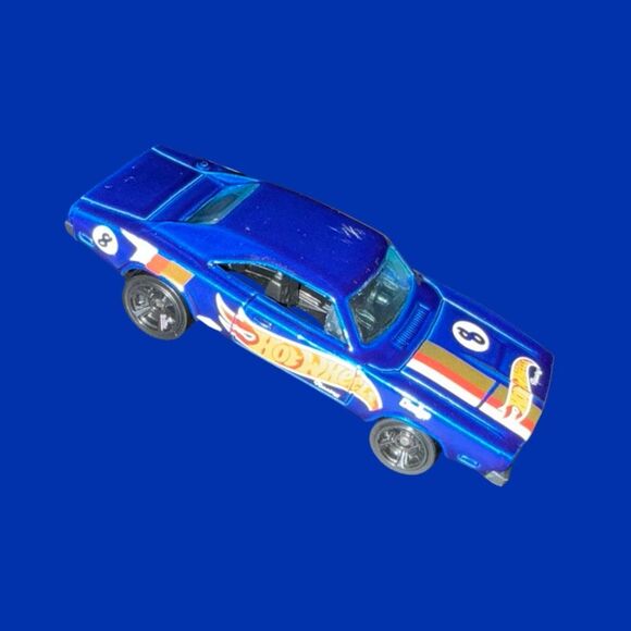 Hot Wheels ‘69 Dodge Charger #243 HW '19 Race Team #8 1:64 - Picture 3 of 8